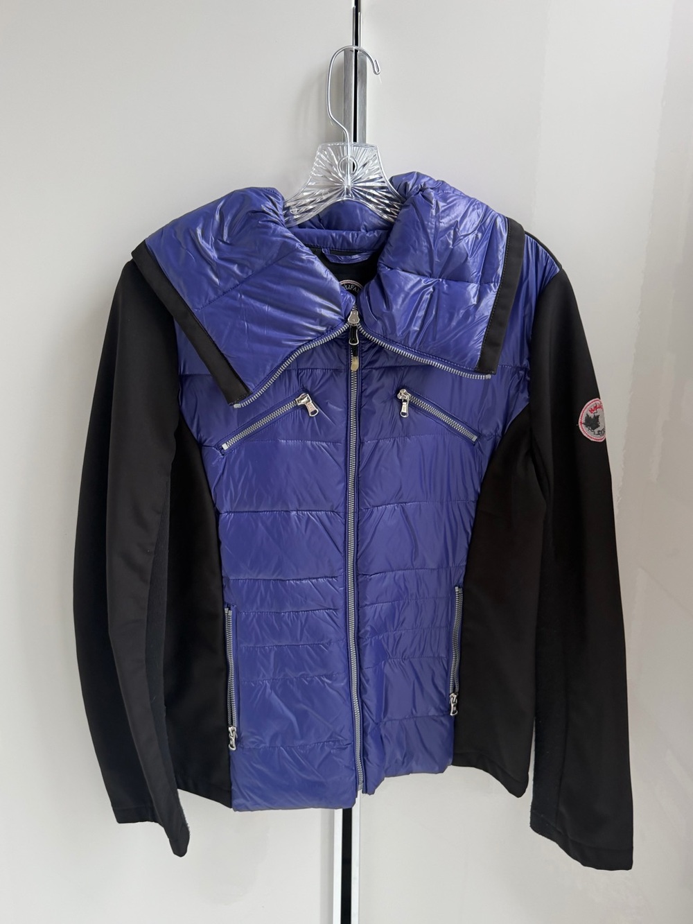 Women's Blue & Black Lightweight Puffer Jacket